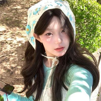 带摄影机的陌生人 在线观看封面